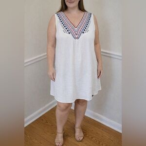 Luxology Ivory Garment with Red Accent